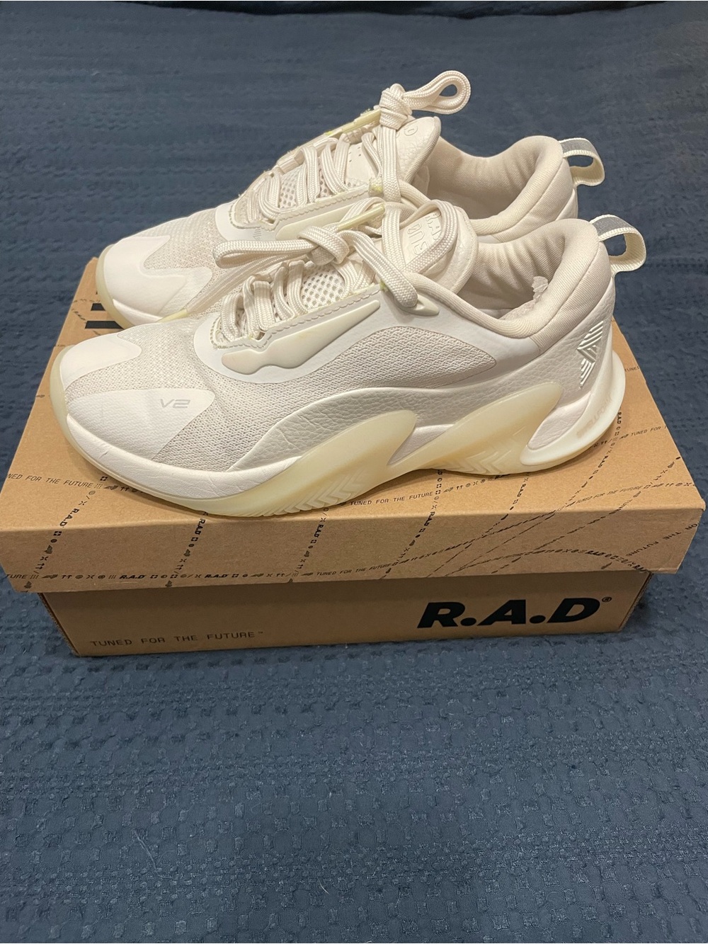 R.A.D ONE V2 CrossFit / Training Shoes – White – Women’s Size 6 / Men’s 4.5